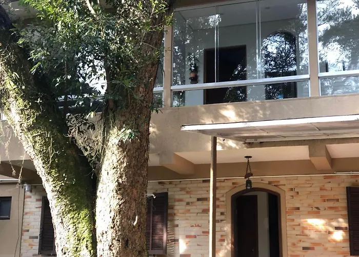 Charming Home 2 Min. From Barigui Park